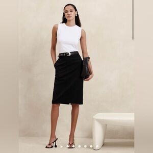 Siena Italian Wool Pencil Skirt